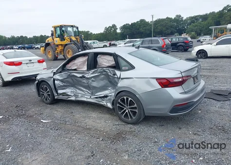 2023 Volkswagen Jetta 1.5T Sport z USA, uszkodzony, nr VIN 3VWBM7BUXPM037986